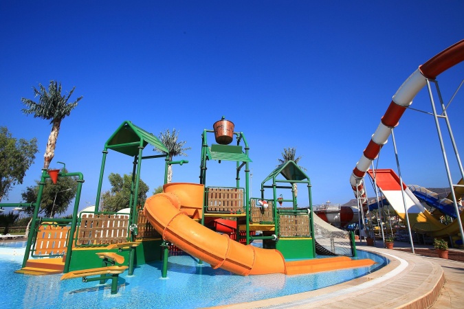 Yalı Castle Aquapark (Tesis Dışında)